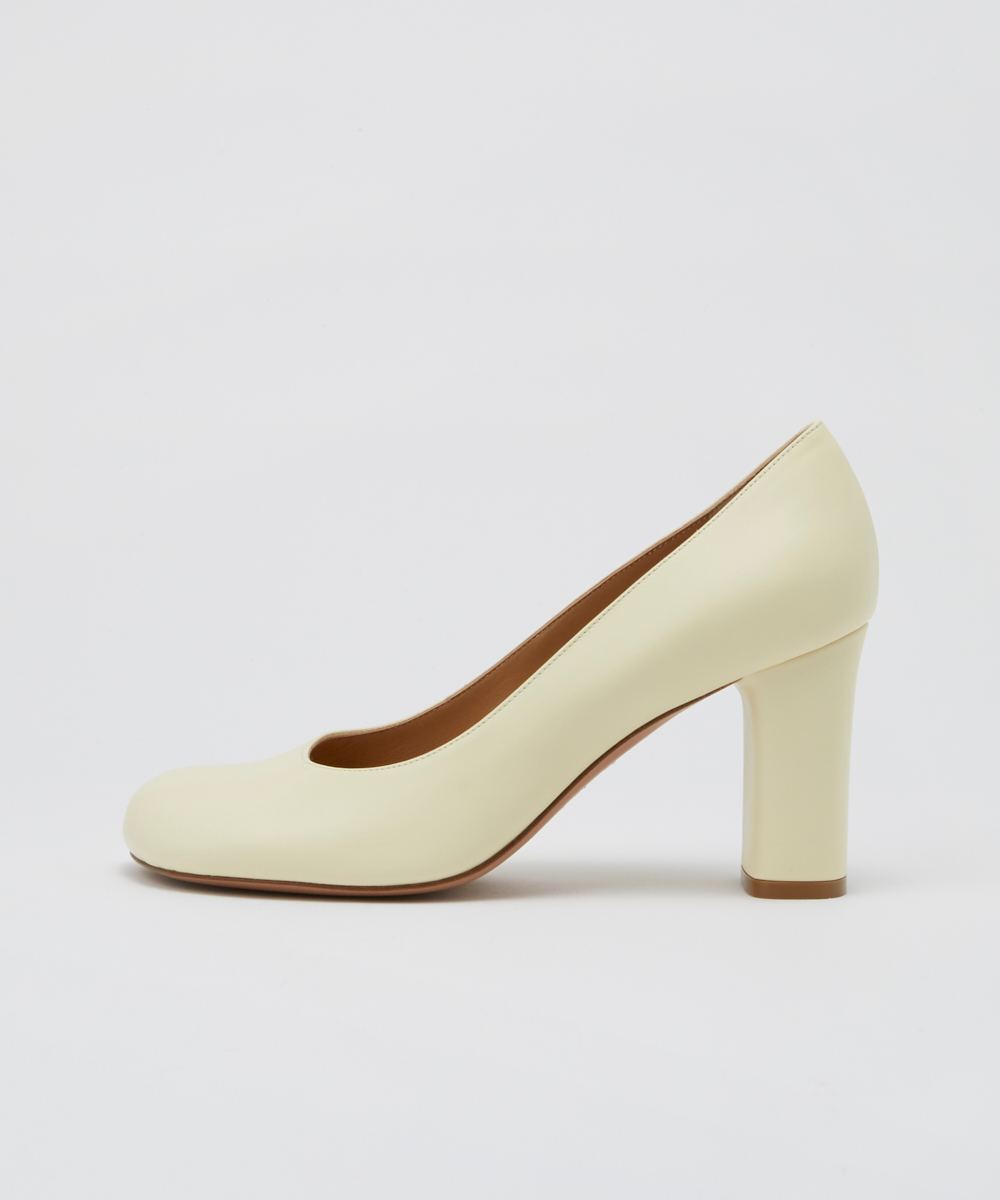 MILENA 8.0㎝ パンプス VANILLA