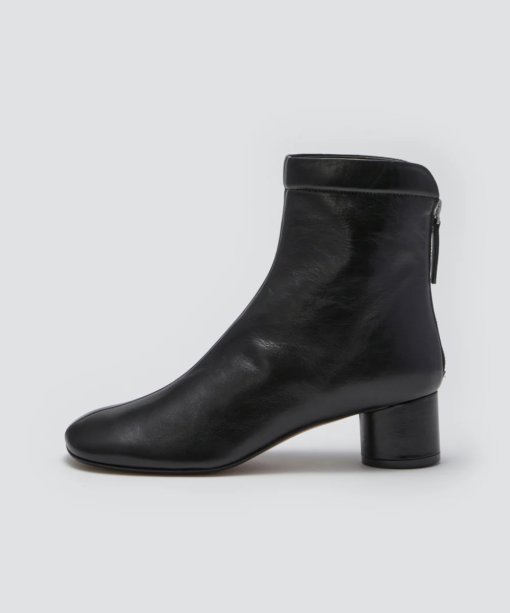 VOLA ショートブーツ 4.5cm BLACK